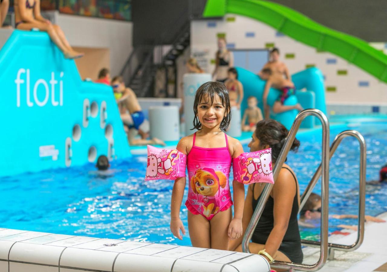 Vakantiepark Westerwolde Pagedal 斯塔茨卡纳尔 外观 照片