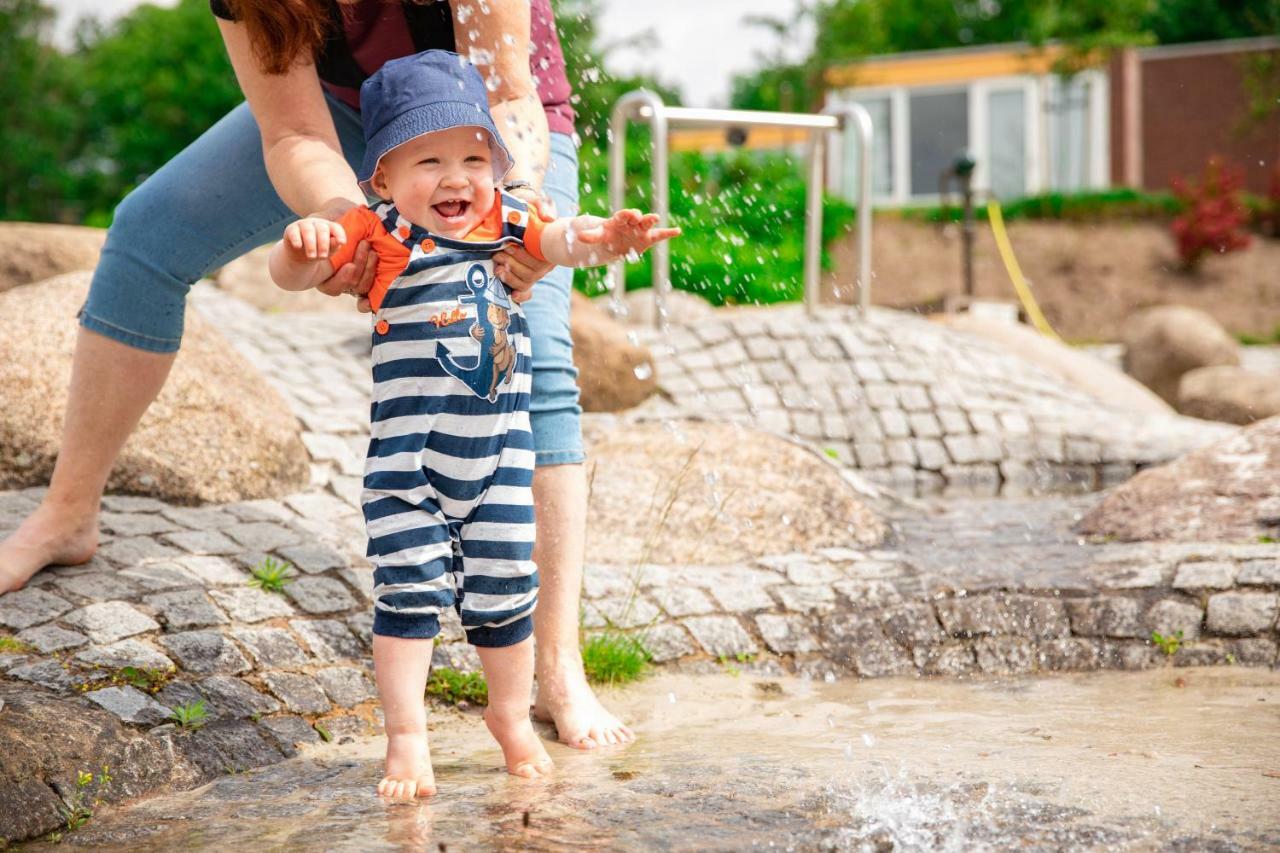 Vakantiepark Westerwolde Pagedal 斯塔茨卡纳尔 外观 照片